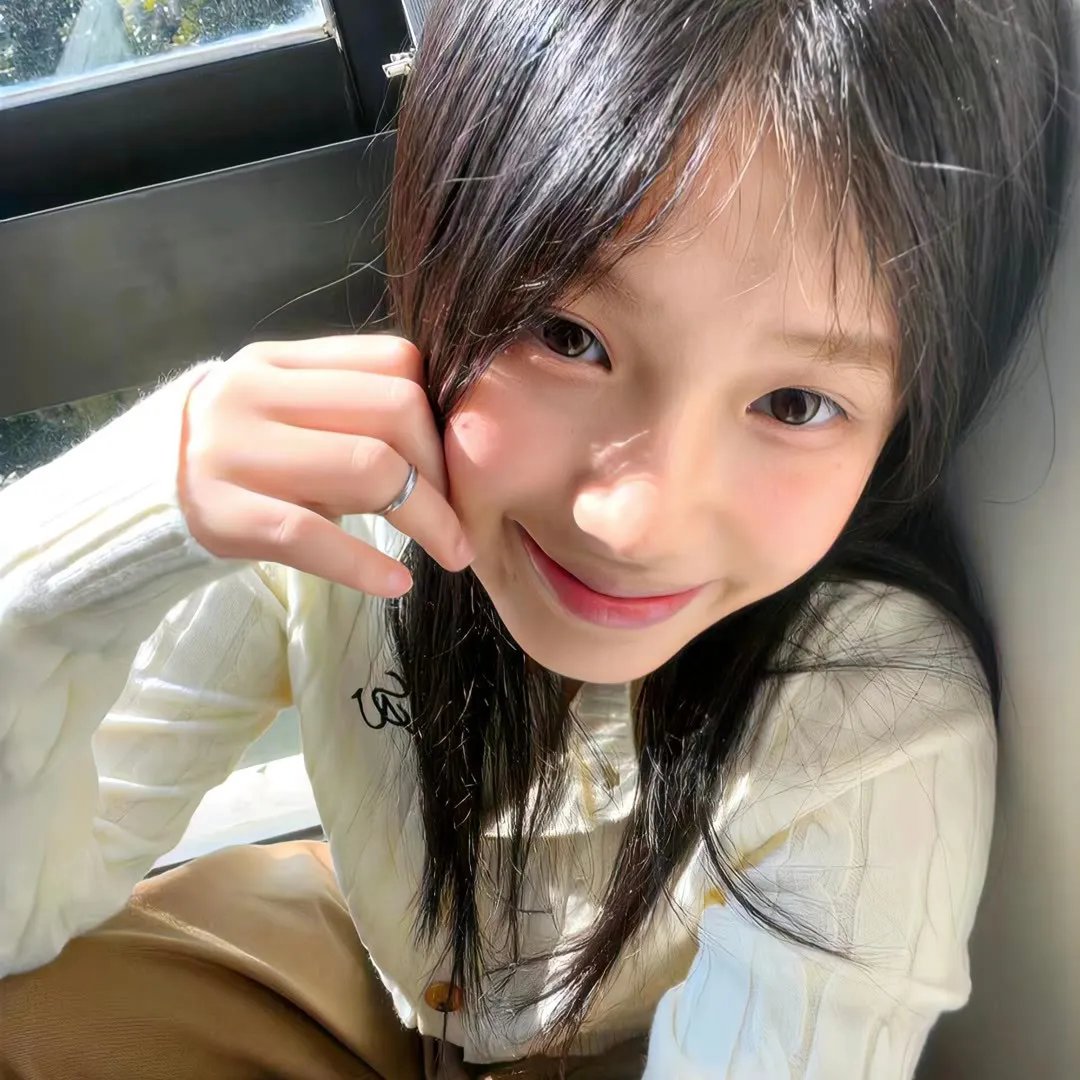 红色背篓